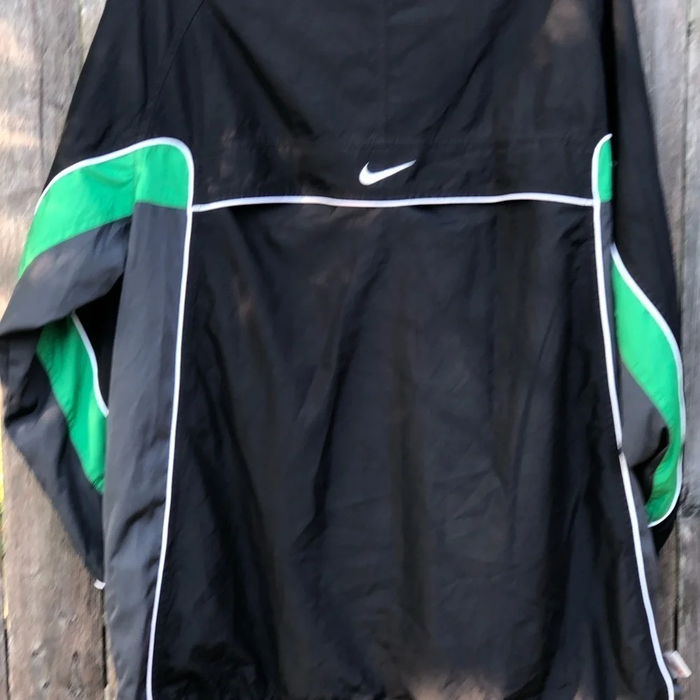 Vintage Nike windbreaker